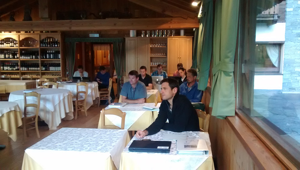 2_UEEoct2014_salle