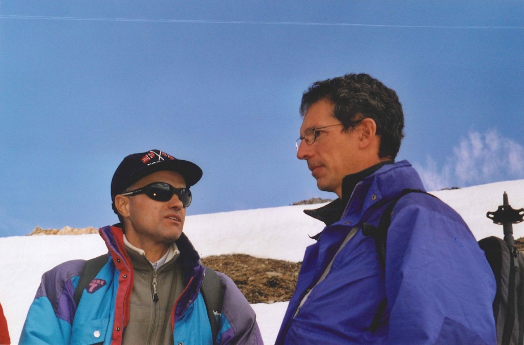 UEE_2004_4