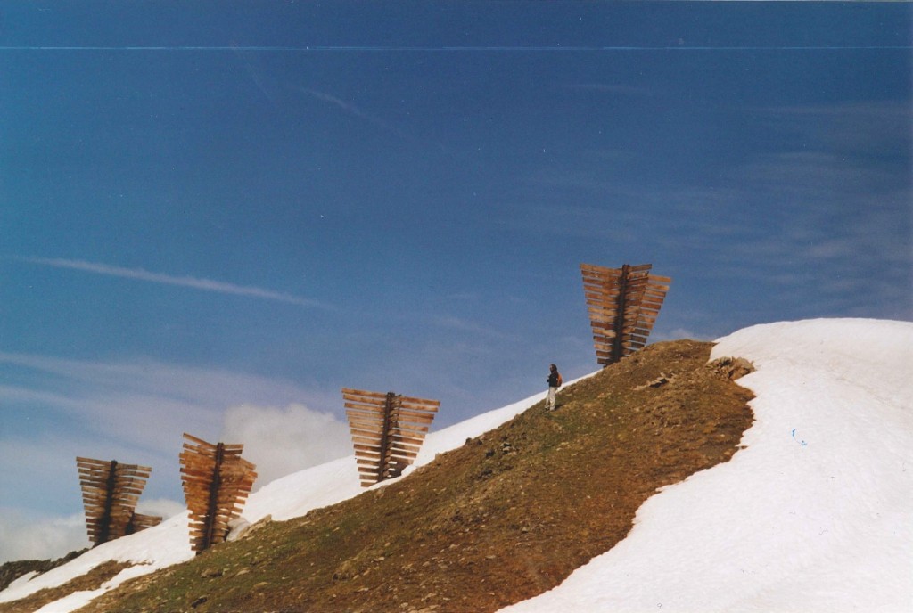 UEE_2004_9